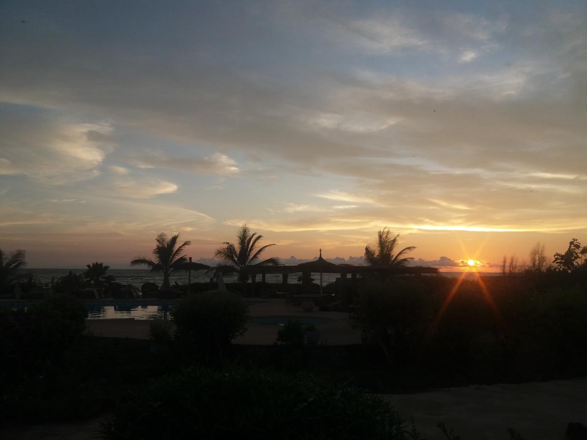 Terre D'Afrique Otel Popenguine Dış mekan fotoğraf